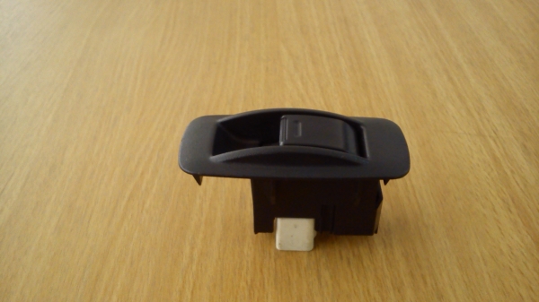 สวิตช์ กระจกไฟฟ้า TOYOTA พร้อมกรอบ สวิตช์ กระจกไฟฟ้า TOYOTA พร้อมกรอบ