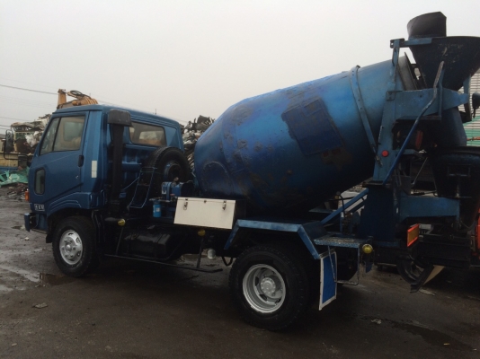 รถโม่ปูน HINO เครื่อง HO7C เก่าญี่ปุ่นถึงไทยแล้วสนใจสอบถามได้ค่ะ