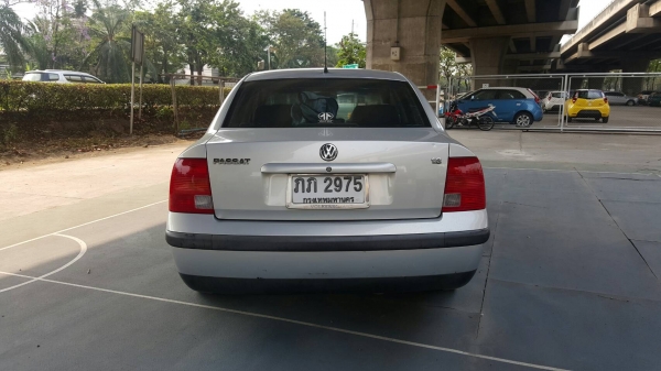 VOLKSWAGEN PASSAT 1.8 ปี2000 รถมือเดียว ไม่เคยติดแก๊ส VOLKSWAGEN PASSAT 1.8 ปี2000 รถมือเดียว ไม่เคยติดแก๊ส