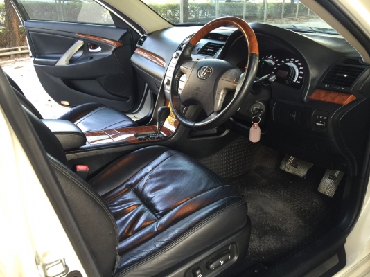 toyota camry 2.0 extremo สีขาว ปี 2009 สวยครบ จบๆ เครื่องเกียร์ช่วงล่าง สมบูรณ์มาก toyota camry 2.0 extremo สีขาว ปี 2009 สวยครบ จบๆ เครื่องเกียร์ช่วงล่าง สมบูรณ์มาก