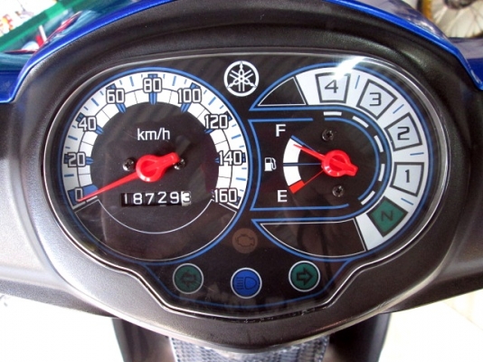 SPARK 115 i  (สต๊าทมือ) สีนํ้าเงิน เครื่องยนต์เดิมๆจากศูนย์ ราคานี้ฟรีโอน แถม 4 รายการ 18900