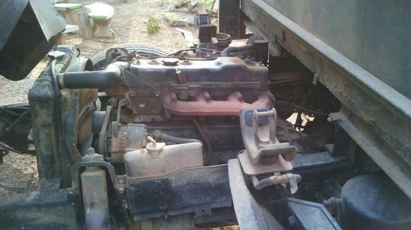 ขายรถ6ล้อ NPR115แรง เครื่องดี แคชซีสวย ยาว4.30เมตร เฟืองท้ายใหญ่ Fหน้าหลัง รถสวยสภาพพร้อมใช้งาน เอกสารพร้อมโอน สนใจโทร 090-8588220คุณนะ 093-3258446คุณบิว หรือเข้าดูสินค้าอื่นๆได้ที่ www.truck.in.th/498 หรือเพจFacebook ณรงค์ ซื้อขายรถมือสอง (เว็บไซต์ส่วนตั