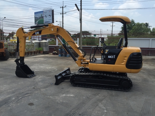 รถขุด Mitsubishi MM35T มือสองนำเข้าจากญี่ปุ่น ทำสีใหม่