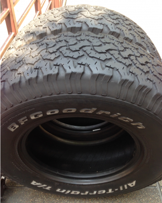 ยาง BF Goodrich 265 75 16 สิ้นปี12 ดอกสวย พร้อมใช้งาน ราคาไม่แพง