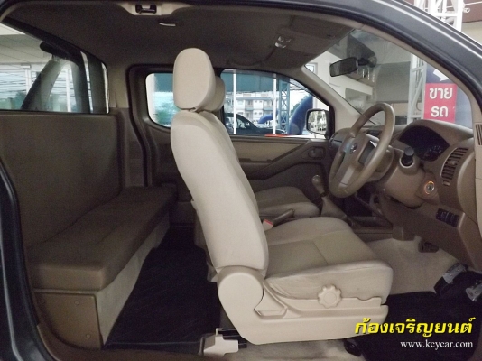 NISSAN FRONTIER NAVARA CAB 2.5 SE CALIBRE ปี 2011