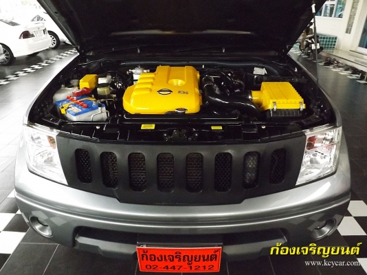 NISSAN FRONTIER NAVARA CAB 2.5 SE CALIBRE ปี 2011