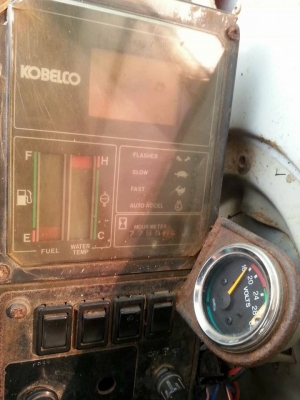 ขายแบคโค SK200-3 มาร์คที รถสวยสภาพดี เครื่องเดิม ปั้มเดิม ช่วงล่างดี เอวแน่น ไฟฟ้าครบ แอร์เย็น เอกสารใบอินวอย สนใจโทร 090-8588220คุณนะ 093-3258446คุณบิว หรือเข้าดูสินค้าอื่นๆได้ที่ www.truck.in.th/498 หรือเพจFacebook ณรงค์ ซื้อขายรถมือสอง (เว็บไซต์ส่วนตัว