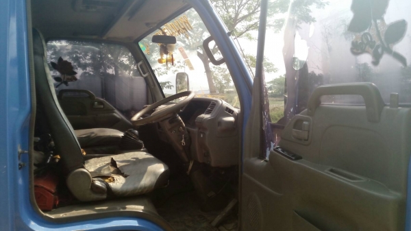 หกล้อ อีซูชุ NPR135ปี49ช่วงยาว5ม สภาพดีสวยบางเดิมพร้อมใช้ ทะเบียนพร้อมโอน ราคา 455,000บ ครับท่าน หกล้อ อีซูชุ NPR135ปี49ช่วงยาว5ม สภาพดีสวยบางเดิมพร้อมใช้ ทะเบียนพร้อมโอน ราคา 455,000บ ครับท่าน