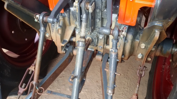 ปัญญาแทรคเตอร์..จัดมาให้ครับ ด่วน!!!คูโบต้า L3608SP พร้อมใบมีดคานล่าง พร้อมโรตาลี่164สภาพสีเดิมๆ