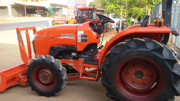 ปัญญาแทรคเตอร์..จัดมาให้ครับ ด่วน!!!คูโบต้า L3608SP พร้อมใบมีดคานล่าง พร้อมโรตาลี่164สภาพสีเดิมๆ