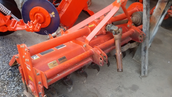 ปัญญาแทรคเตอร์..จัดมาให้ครับ ด่วน!!!คูโบต้า L3608SP พร้อมใบมีดคานล่าง พร้อมโรตาลี่164สภาพสีเดิมๆ