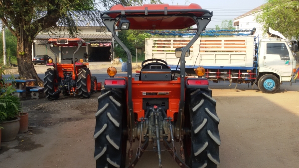 ปัญญาแทรคเตอร์..จัดมาให้ครับ ด่วน!!!คูโบต้า L3608SP พร้อมใบมีดคานล่าง พร้อมโรตาลี่164สภาพสีเดิมๆ