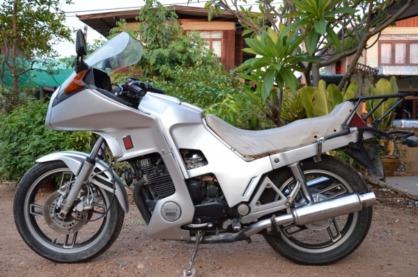 Yamaha XJ750 ทะเบียนแท้ Yamaha XJ750 ทะเบียนแท้