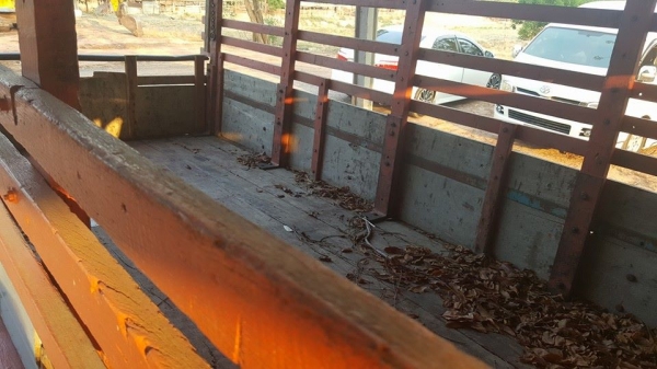 ขาย6ล้อบรรทุก อีซูซุNKR110 กระบะยาว4.30 มีคอกแผงข้างเสริม แชชซีสวย เอกสารเล่มเบียนพร้อมโอน ขาย6ล้อบรรทุก อีซูซุNKR110 กระบะยาว4.30 มีคอกแผงข้างเสริม แชชซีสวย เอกสารเล่มเบียนพร้อมโอน