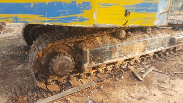 ขายรถขุดแบ็คโค KATO200 เครื่องมิตซู6D14 บูมสวย ช่วงล่างดี ปั๊มแห้ง สภาพพร้อมใช้งาน ขายรถขุดแบ็คโค KATO200 เครื่องมิตซู6D14 บูมสวย ช่วงล่างดี ปั๊มแห้ง สภาพพร้อมใช้งาน