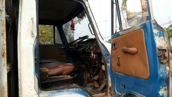 ขาย6ล้อHINO KM545 ยาว5เมตร เครื่องWO4D117 สภาพพร้อมใช้งาน เครื่องดี ขาย6ล้อHINO KM545 ยาว5เมตร เครื่องWO4D117 สภาพพร้อมใช้งาน เครื่องดี