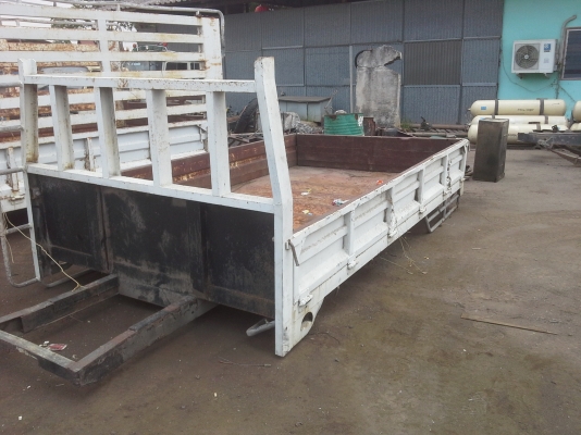 ขายต่อหลูดมัดจำ กระบะเหล็ก6ล้อNPRยาว3.70ม