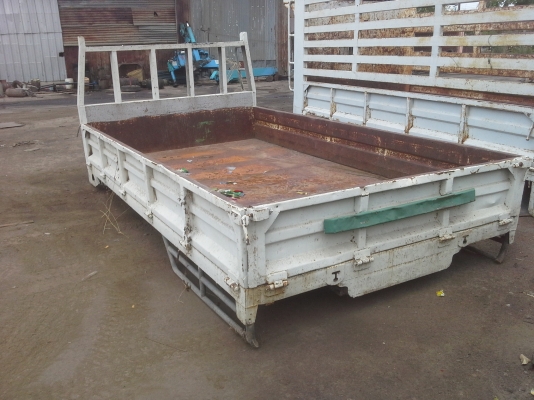 ขายต่อหลูดมัดจำ กระบะเหล็ก6ล้อNPRยาว3.70ม