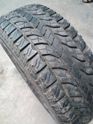 265/70R16  YOKOHAMA GEOLENDER A/T-S มี 1 เส้น ไม่มีปะ tel.081-4273941 ไอดีไลน์ 0814273941