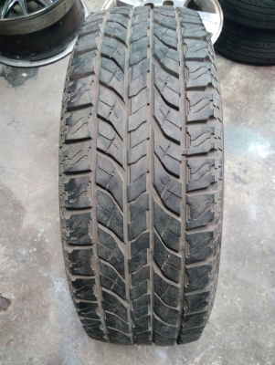 265/70R16  YOKOHAMA GEOLENDER A/T-S มี 1 เส้น ไม่มีปะ tel.081-4273941 ไอดีไลน์ 0814273941