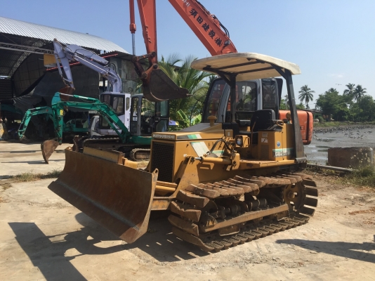 ขายรถแทรกเตอร์ MITSUBISHI  BD2G II  ใช้งานมาน้อย 1400 ชั่วโมง  เก่าญี่ปุ่น มาใหม่จ้า รถสวย สภาพดี    สนใจโทร 089-7462641 เจ๊สุวรรณีจ้า...