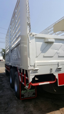 รถบรรทุกอีซูซุ FVM 230 แรงม้า ปี 49 กระบะสามมิตร เพลาเดียว  รถสด สวย สภาพเดิม  พร้อมใช้งาน ทดลองขับได้    สนใจติดต่อ เอ็ม ที เจริญยนต์ สาขาปทุมธานี      (ถนนกาญจนาภิเษก วงแหวนตะวันตกบางปะอิน-บางบัวทอง เยื้องคลังกระจายสินค้าโล