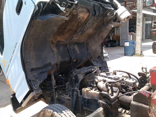 ขาย 6 ล้อดัมพ์พร้อมติดเครน 2.5 ตัน อีซูซุ NKR 120 แรง ปี 36 กระบะ  สภาพเดิมดี พร้อมใช้  จัดแนนท์ได้ครับ สนใจติดต่อ 081-9420141  ,  081-5715326