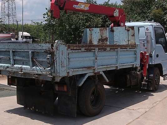 ขาย 6 ล้อดัมพ์พร้อมติดเครน 2.5 ตัน อีซูซุ NKR 120 แรง ปี 36 กระบะ  สภาพเดิมดี พร้อมใช้  จัดแนนท์ได้ครับ สนใจติดต่อ 081-9420141  ,  081-5715326