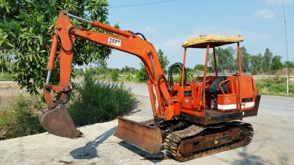 ขายด่วนรถเเม็คโครIHI IS27แทคเหล็กเทียบเท่า PC30เคื่องอีซูซู3สูบเก่าญี่ปุ่นแท้รถเพิ่งเข้ามายังไม่เคยใช้งานเมืองไทยเลย