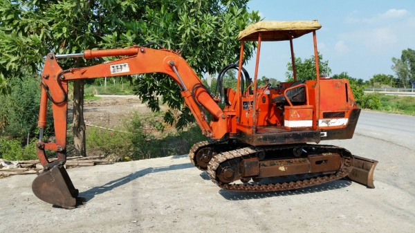 ขายด่วนรถเเม็คโครIHI IS27แทคเหล็กเทียบเท่า PC30เคื่องอีซูซู3สูบเก่าญี่ปุ่นแท้รถเพิ่งเข้ามายังไม่เคยใช้งานเมืองไทยเลย