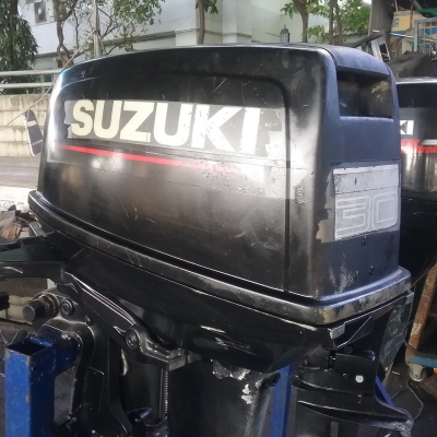 เครื่องเรือ suzuki  30hp2จังหวะหาง25"