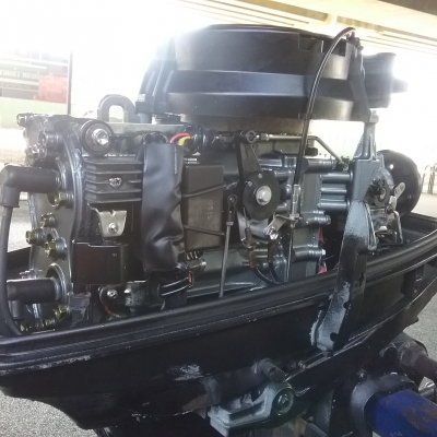 เครื่องเรือ suzuki  30hp2จังหวะหาง25"