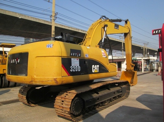 รถแบ็คโฮ 320D  0813062283