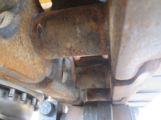 รถแบ็คโฮ 320D  0813062283