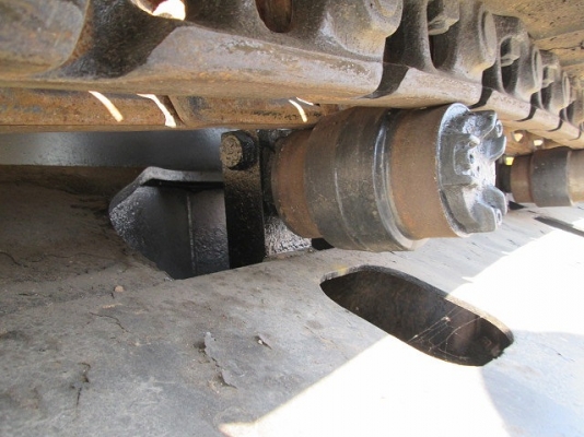 รถแบ็คโฮ 320D  0813062283