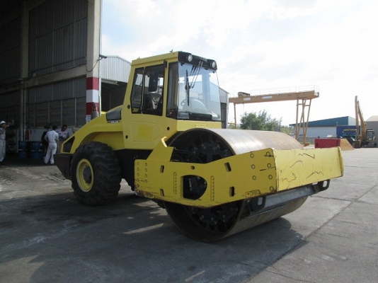 รถบด Bomag BW219DH-4 # 101582771215 รถบดสั่นสะเทือน 20 ตัน โทร.กุ้ง 0813062283