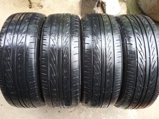 ยางBRIDGESTONE รุ่น MY-02  195 45R16 ลงพื้นปลายปี2014สภาพสวยมากๆ ดอกเยอะมากหาอยู่รีบเลยไม่แพง