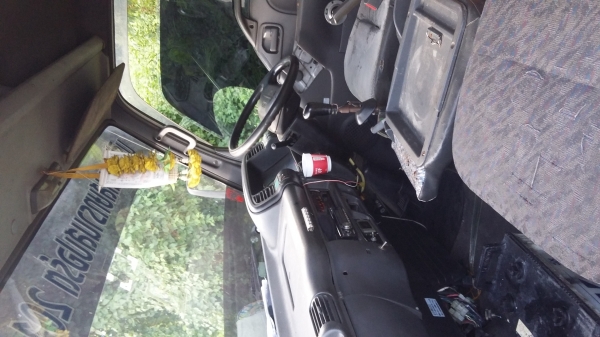 รถบรรทุก6ล้อตู้เย็นความยาว5เมตร รถบรรทุก6ล้อตู้เย็นความยาว5เมตร