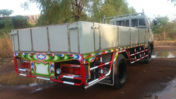 ขายด่วน รถ 6 ล้อ HINO FF3H 195 แรงม้า ,5.50 เมตร