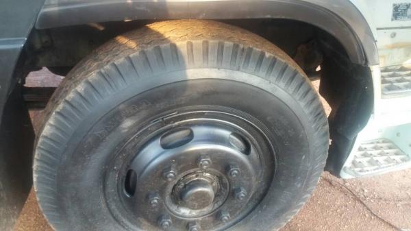 ขายด่วน รถ 6 ล้อ HINO FF3H 195 แรงม้า ,5.50 เมตร