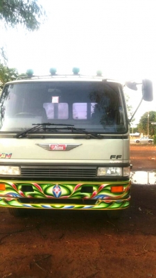 ขายด่วน รถ 6 ล้อ HINO FF3H 195 แรงม้า ,5.50 เมตร