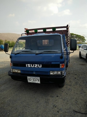 ขายหกล้อ NPR66Lเครื่อง4HG1 130แรงม้า ยางดีทุกเส้น กระจกไฟฟ้า พวงมาลัยพาวเวอร์ กระบะยาว4.30เมตร เครื่องคัสซีดี ทะเบียนพร้อมโอน