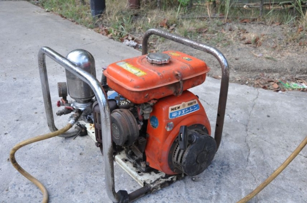 ขายเครื่องฉีดน้ำแรงดันสูงKUBOTA พร้อมปั้ม-สายร้อยกว่าเมตร สวยเดิมจากญี่ปุ่นยังไม่เคยใช้ในไทย 9,900เท่านั้น