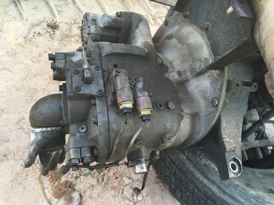 ขายด่วน ปั้มทายเครื่องHTACHI EX200-2