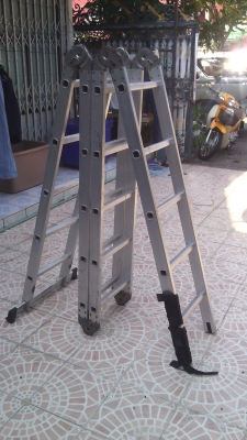 บันไดพับอลูมิเนียม  สภาพดี