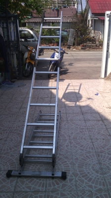 บันไดพับอลูมิเนียม สภาพดี บันไดพับอลูมิเนียม สภาพดี