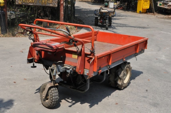 ขายรถบรรทุก5ล้อ kawasaki มีเกียร์ สภาพ เดิมญี่ปุ่น อะเนคประสงค์ 12,500เท่านั้น!!