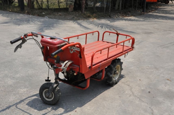 ขายรถบรรทุก3ล้อ mitsubishi มีเกียร์ สภาพ เดิมญี่ปุ่น อะเนคประสงค์ 9,500เท่านั้น!!