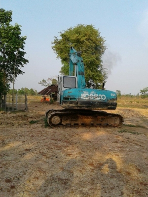 ขายรถขุดแบ็คโค SK200-5มาร์คไฟว์ธรรมดา ไฟฟ้าเต็มเก่านอกเอกสารเล่มทะเบียน ช่วงล่างดีทำงานเร็ว บูมสวย แอร์เย็น