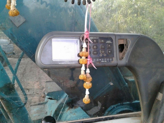 ขายรถขุดแบ็คโค SK200-5มาร์คไฟว์ธรรมดา ไฟฟ้าเต็มเก่านอกเอกสารเล่มทะเบียน ช่วงล่างดีทำงานเร็ว บูมสวย แอร์เย็น ขายรถขุดแบ็คโค SK200-5มาร์คไฟว์ธรรมดา ไฟฟ้าเต็มเก่านอกเอกสารเล่มทะเบียน ช่วงล่างดีทำงานเร็ว บูมสวย แอร์เย็น